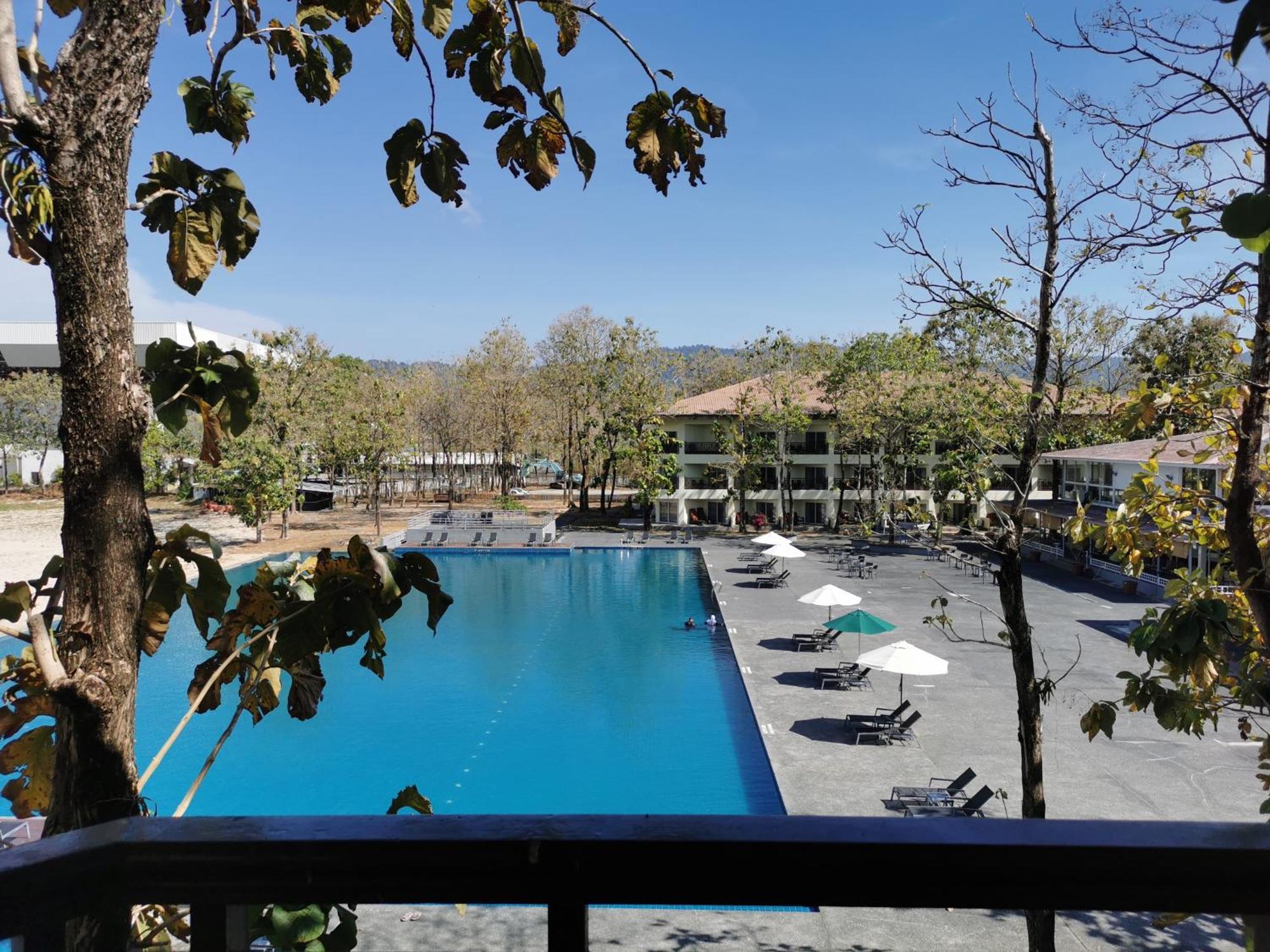 Century Langkasuka Resort Langkawi Pantai Cenang  Exteriör bild