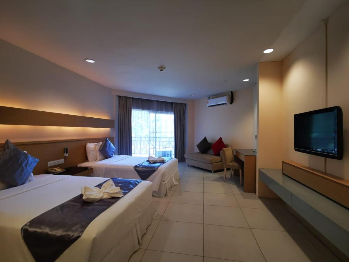 Century Langkasuka Resort Langkawi Pantai Cenang  Exteriör bild