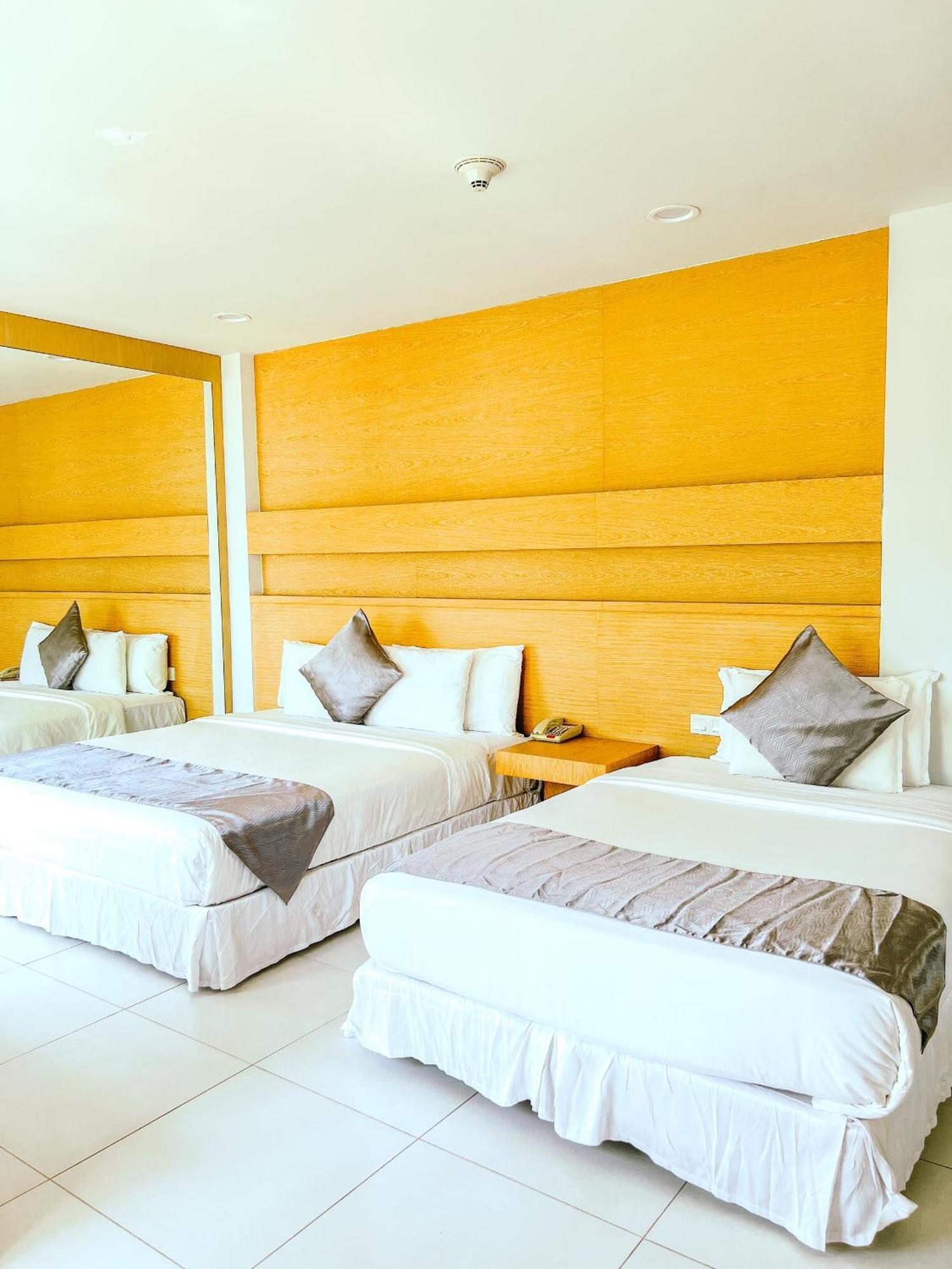 Century Langkasuka Resort Langkawi Pantai Cenang  Exteriör bild