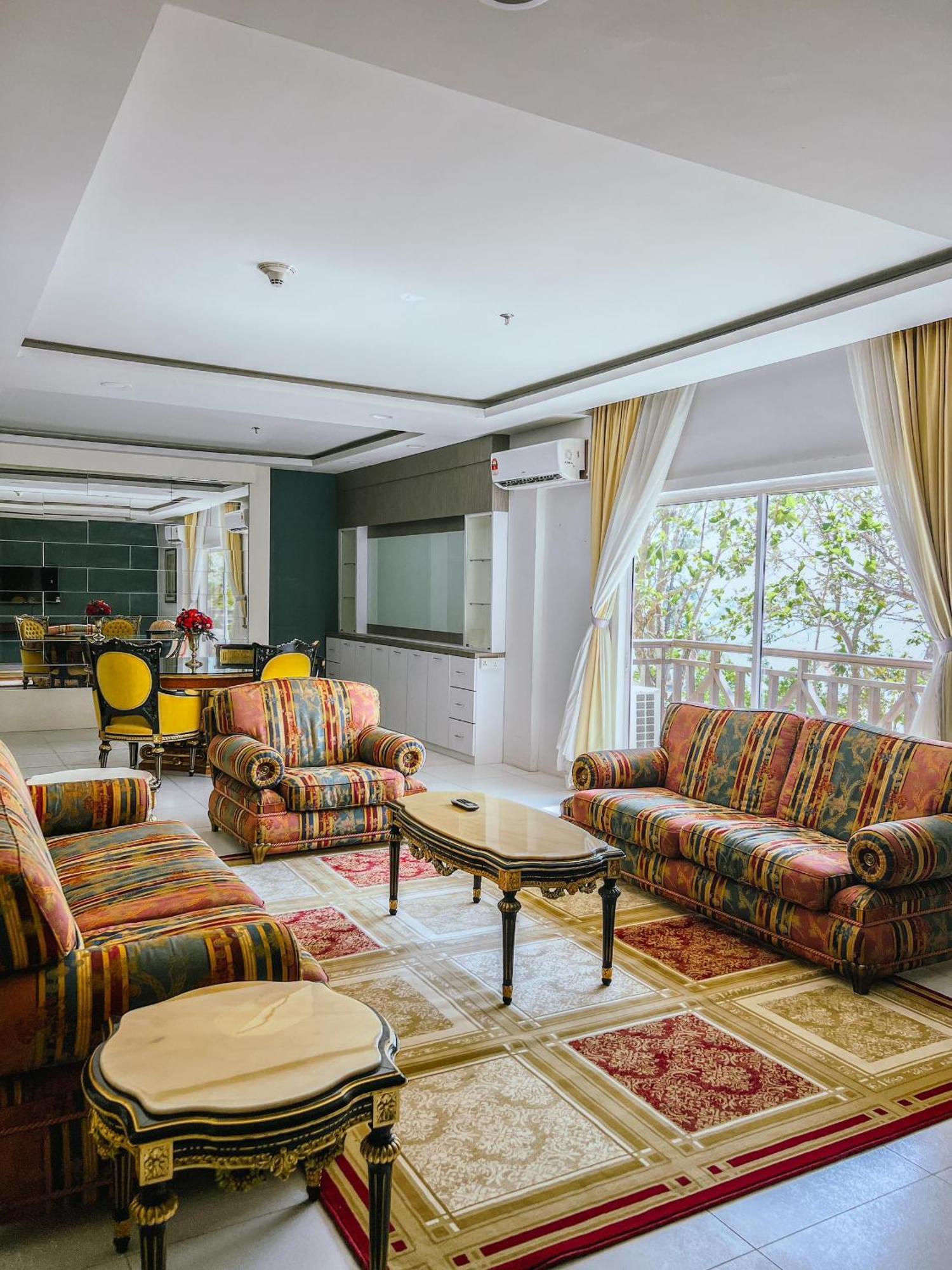 Century Langkasuka Resort Langkawi Pantai Cenang  Exteriör bild